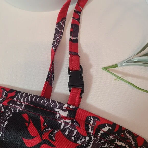 Red Dragon Print Crop Top with Non-Adjustable Straps – Size M - Picture 5 of 10
